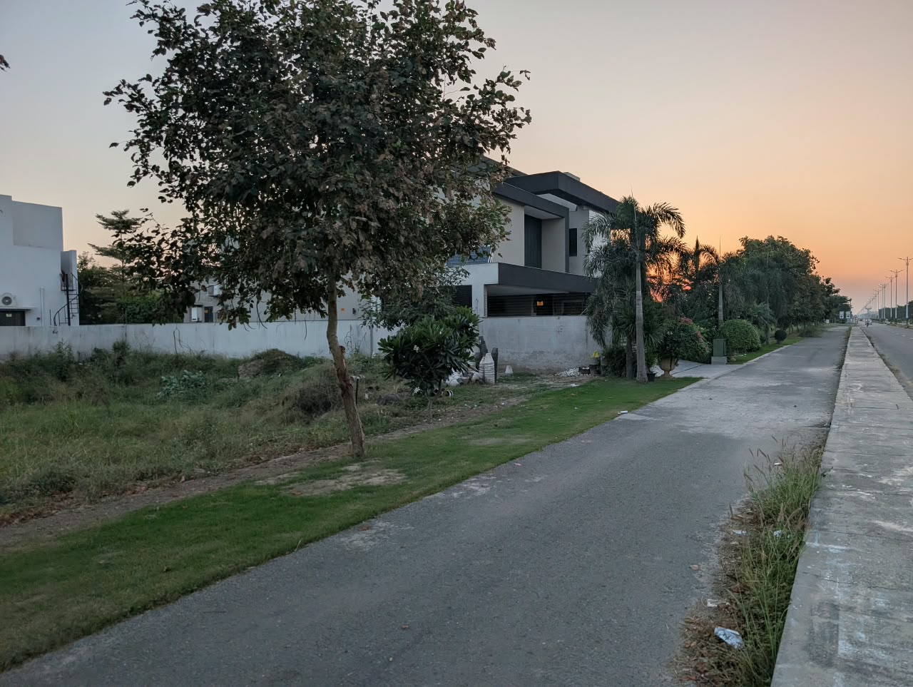 DHA Phase 7 T Block Plot for Sale | T-696 | Demand 499 Lacs (Prime Location)